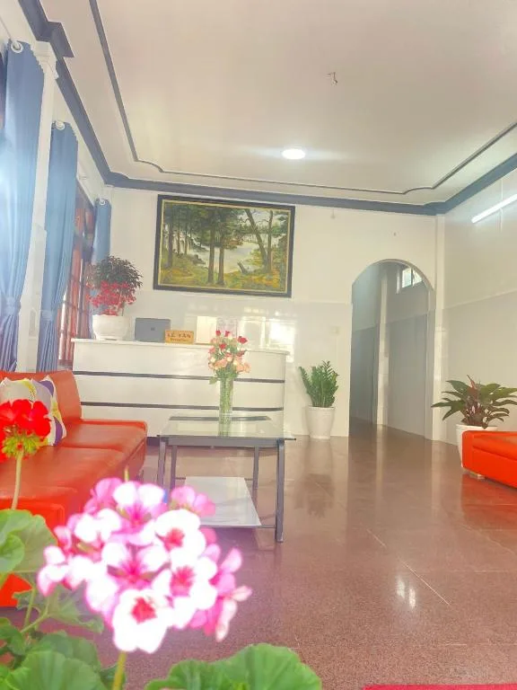 Dona Hotel — 4