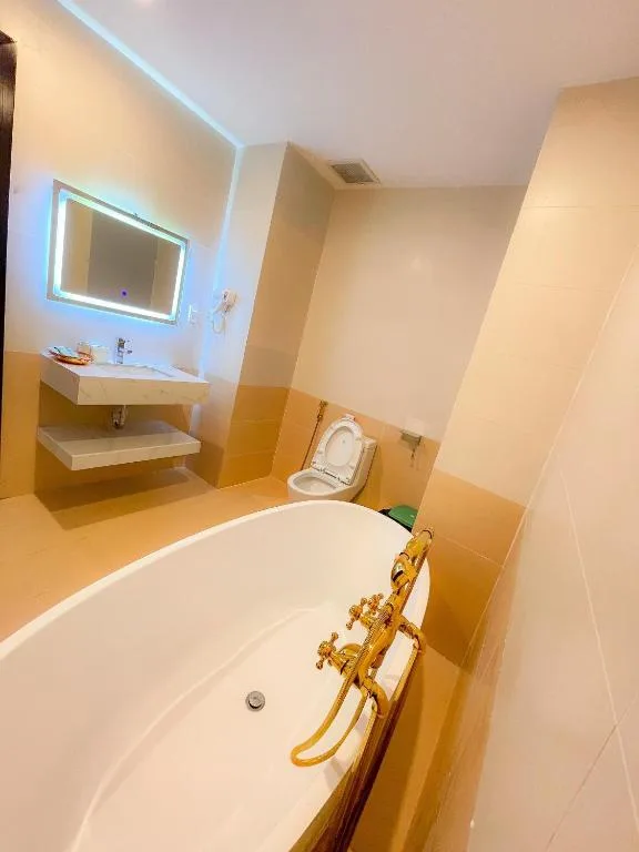 Huong Mai Hotel — 2