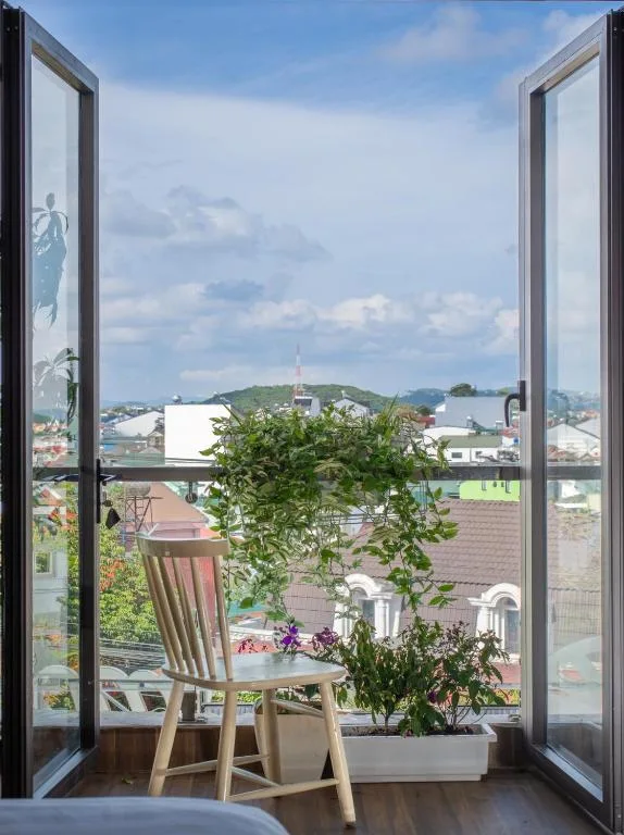 Tasme Dalat Signature