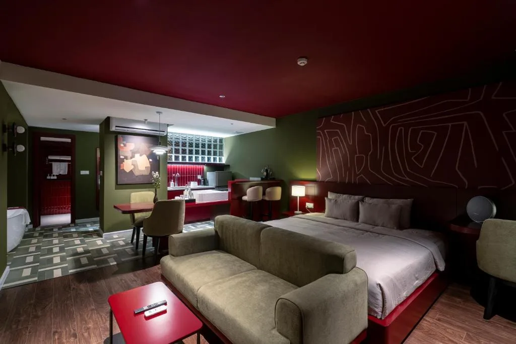 AVA Senses Hotel Hồ Nghinh - Mỹ Khê Beach by AVA LAND — 3