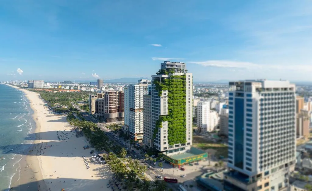 M Hotel Danang — 3