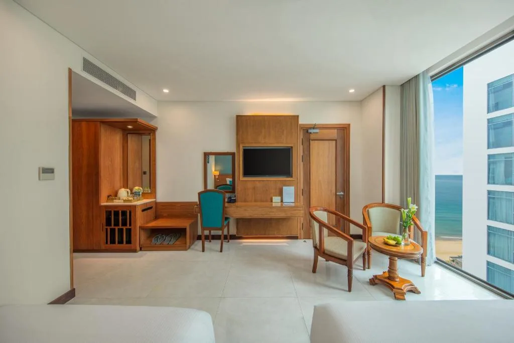 Mandila Beach Hotel Danang — 3