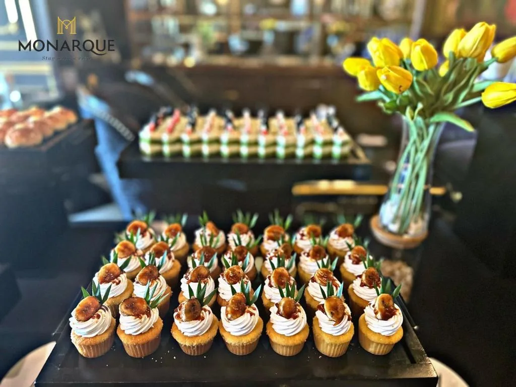 Monarque Hotel Danang — 2