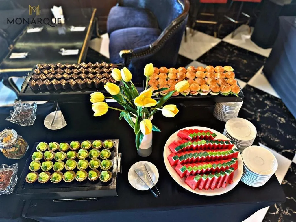 Monarque Hotel Danang — 3