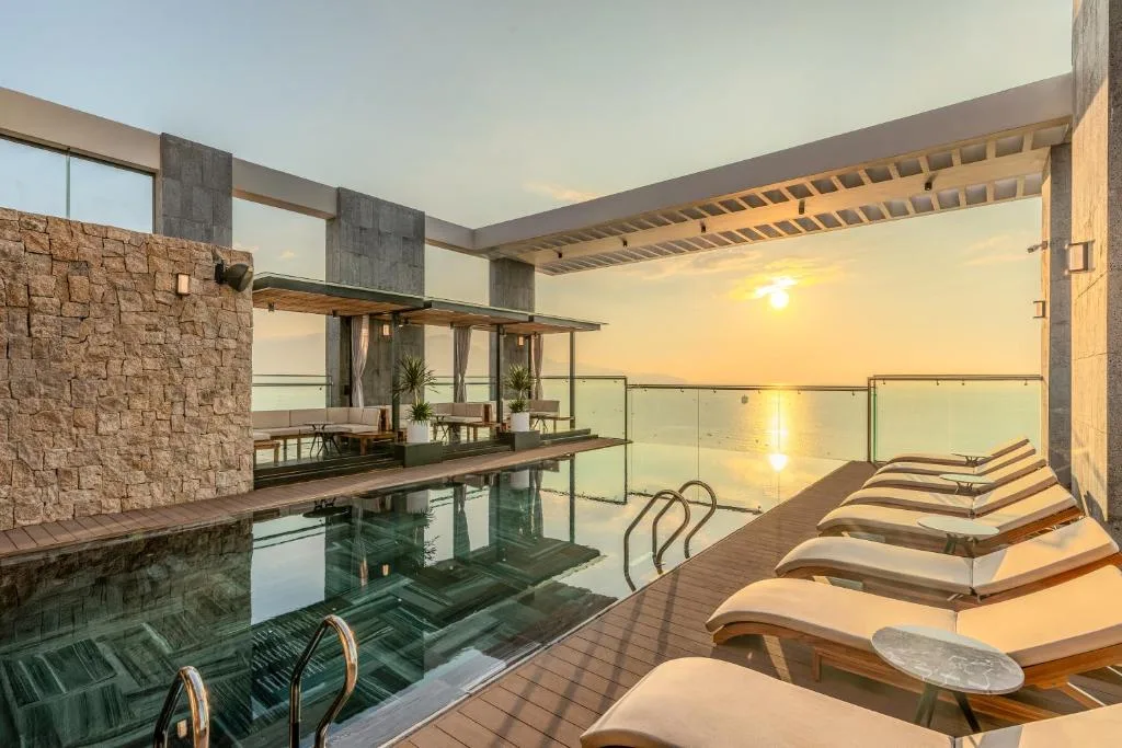 PHUC LONG LUXURY Danang — 2