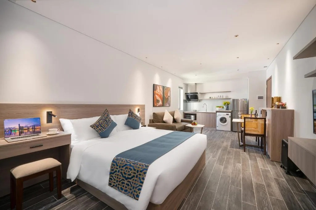 The Dream Suite — 5