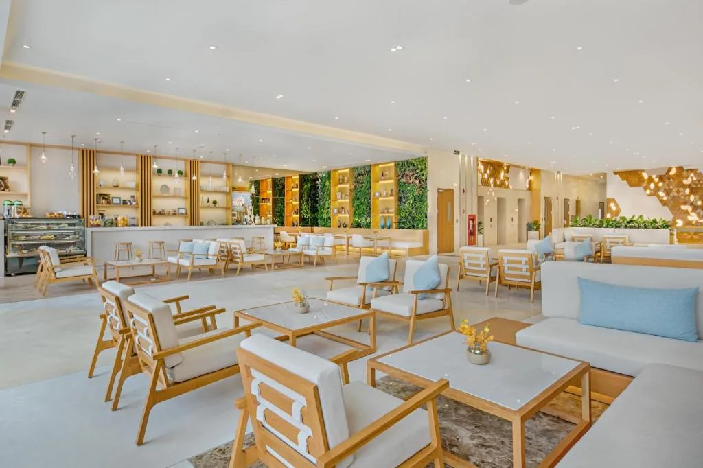 TMS Hotel Da Nang Beach — 2