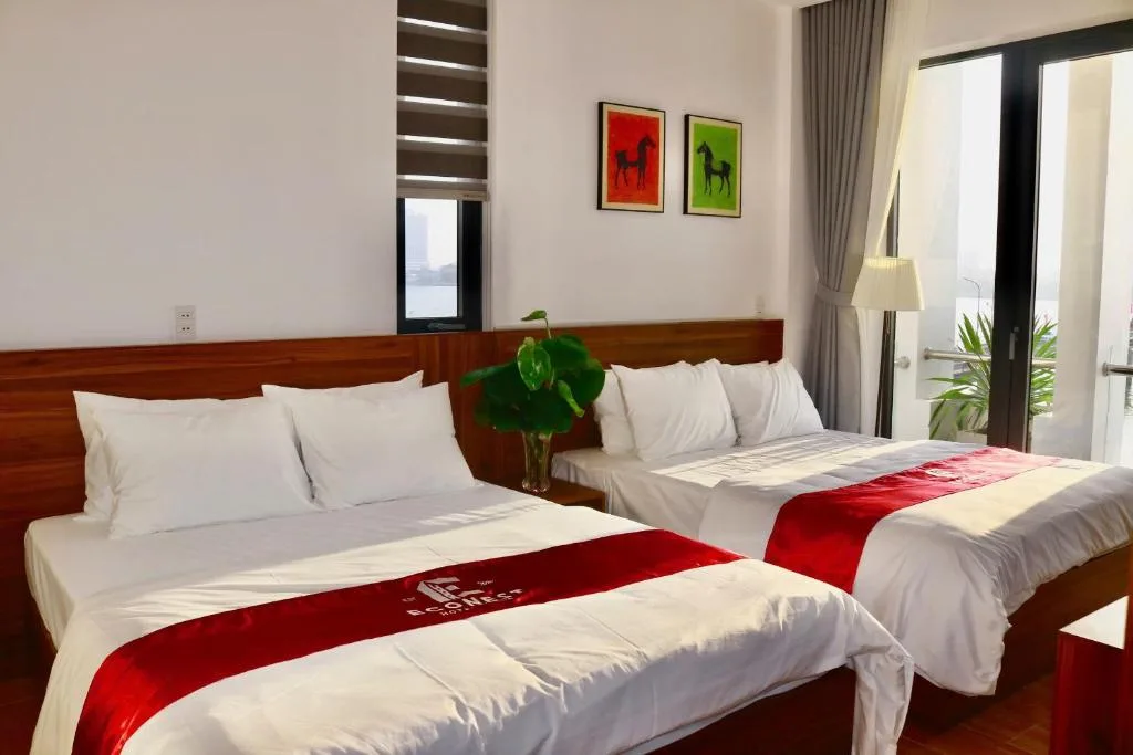 Econest Hotel Villa — 2