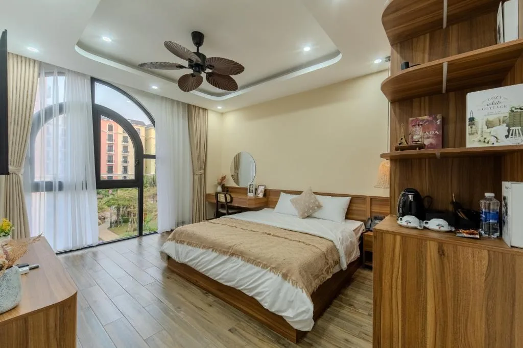 Mana Hotel Quảng Bình — 5