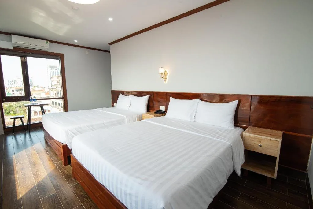 Minh Quang Hotel — 5
