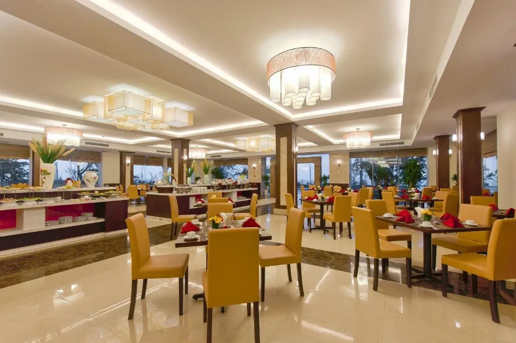 Muong Thanh Holiday Quang Binh Hotel — 4