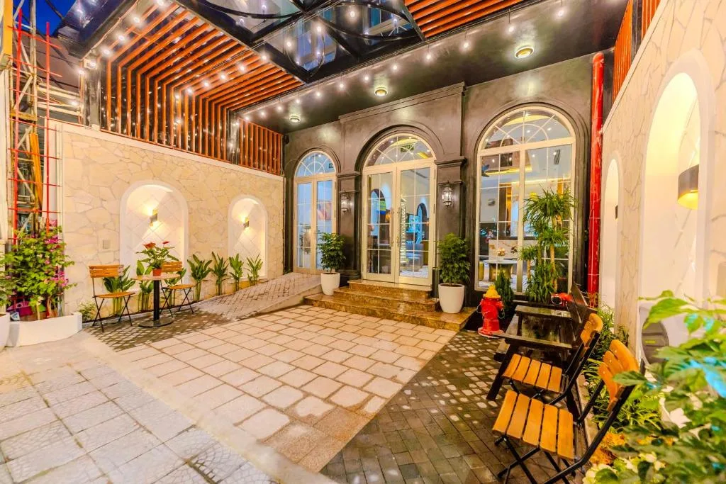RosaLie Quảng Bình Hotel — 2