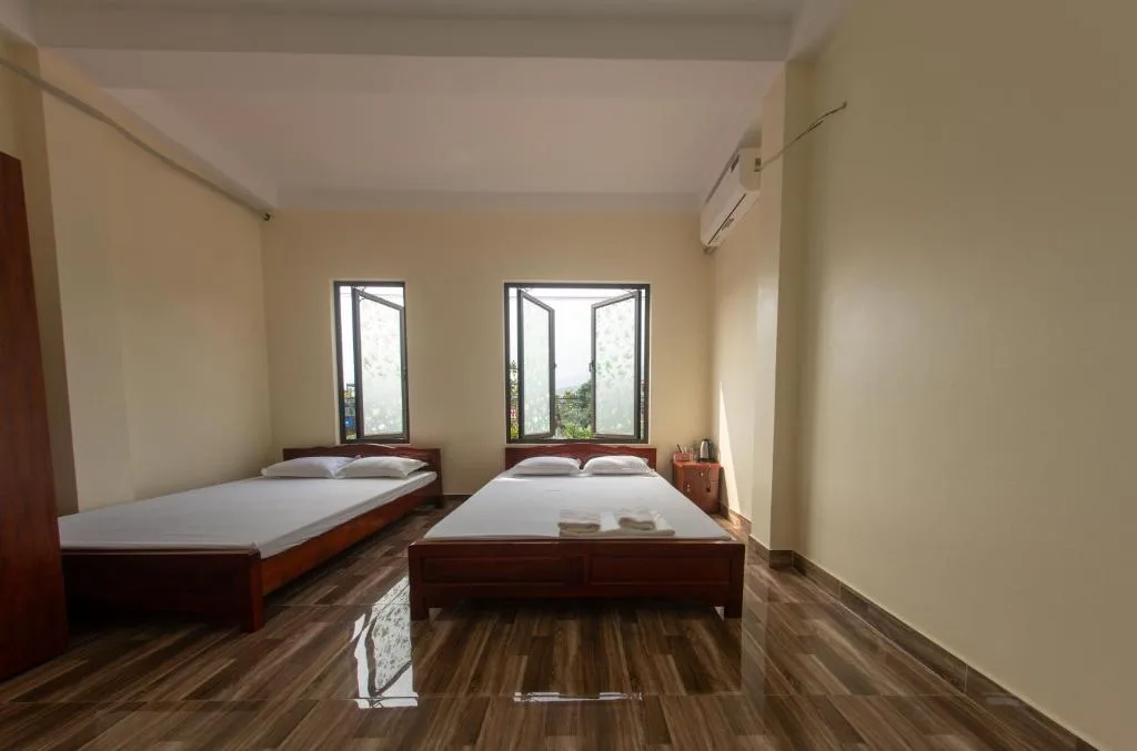 VIỆT HƯNG HÀ GIANG Hostel motorbikes for rental — 2
