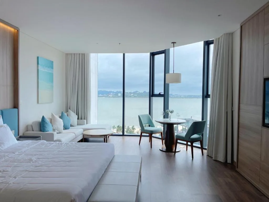 A La Carte Ha Long Bay Residence — 2