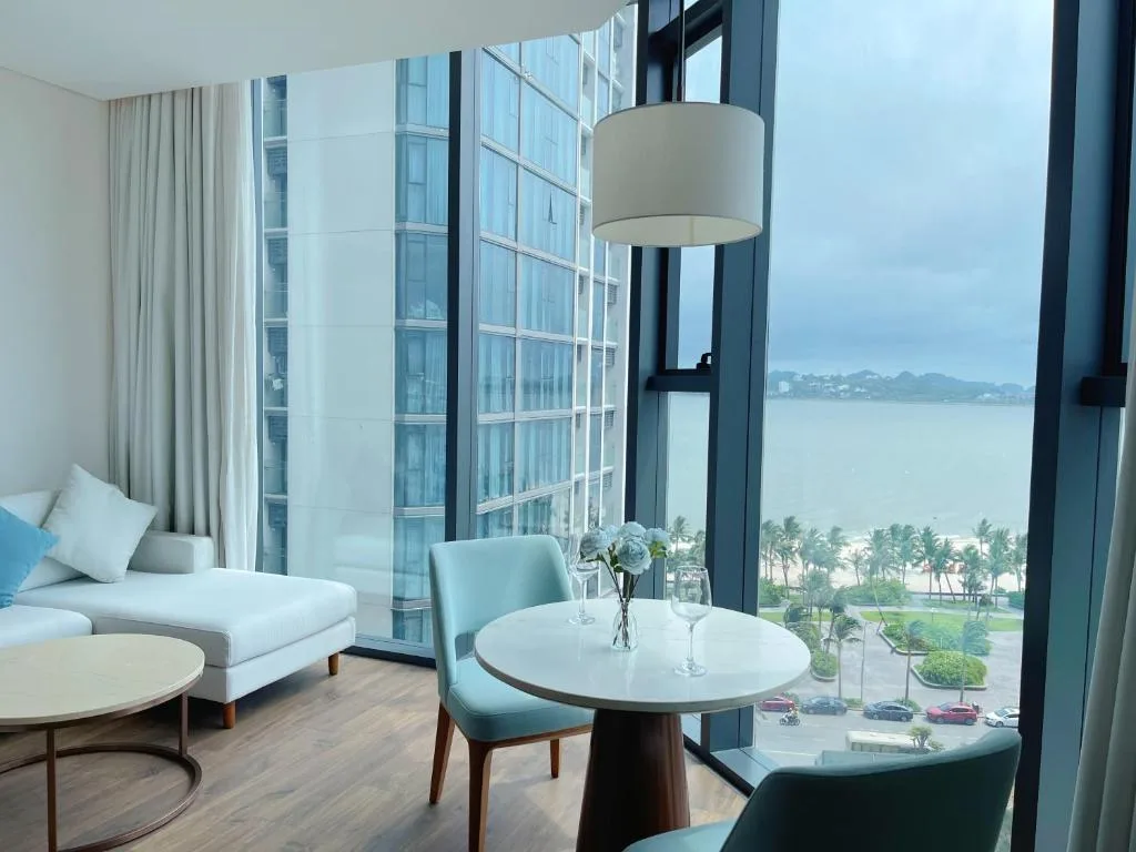 A La Carte Ha Long Bay Residence — 3