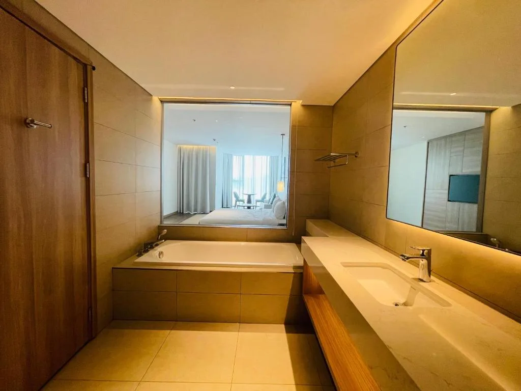 Alacarte Ha Long — 5