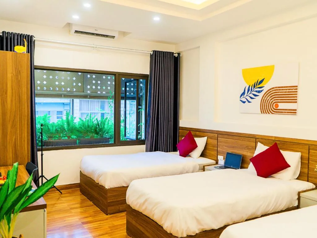 Bai Chay Panda Hotel — 2