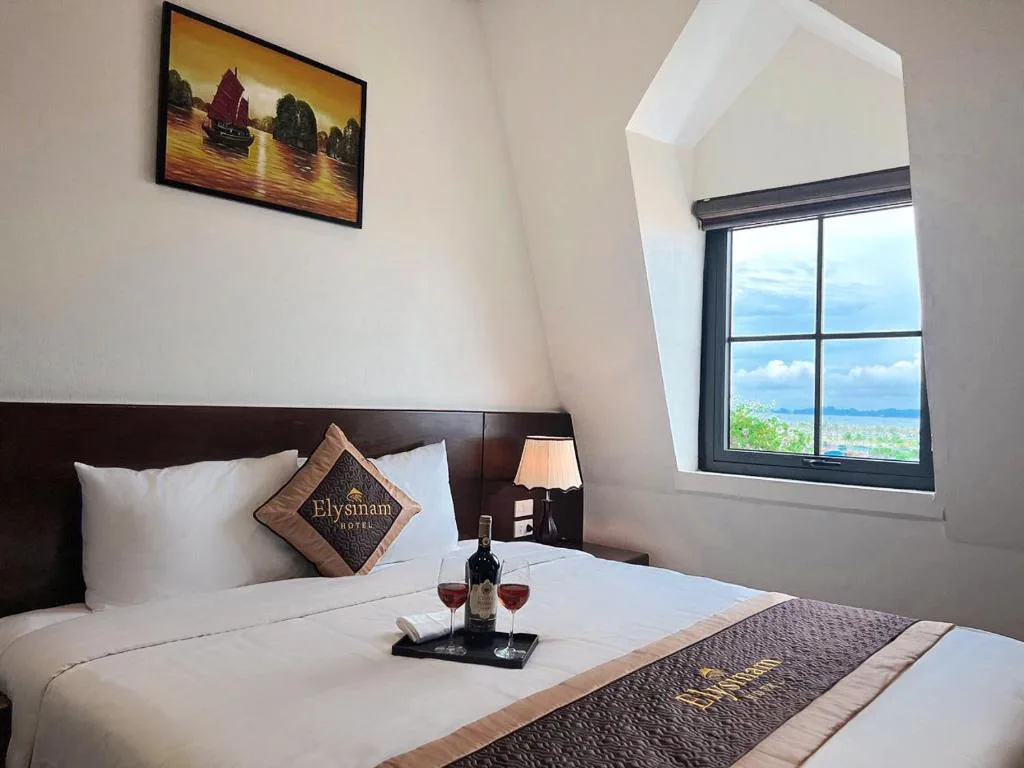 Elysinam Boutique Hotel Ha Long — 2