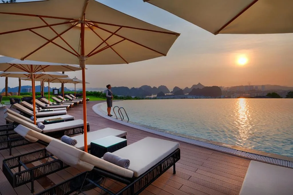 FLC Halong Bay Golf Club & Luxury Resort — 4