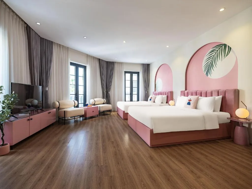 Ha Long Essence Boutique Hotel — 2