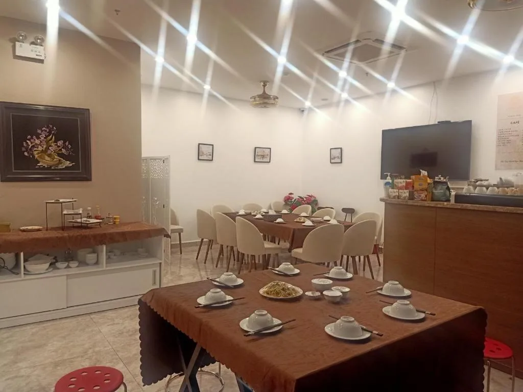 LANTANA Hạ Long Hotel E409 SUNPLAZA Phố đi bộ, Bãi Cháy, Hạ Long — 4