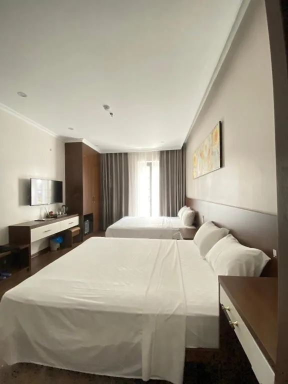 MOONLIGHT HOTEL — 2