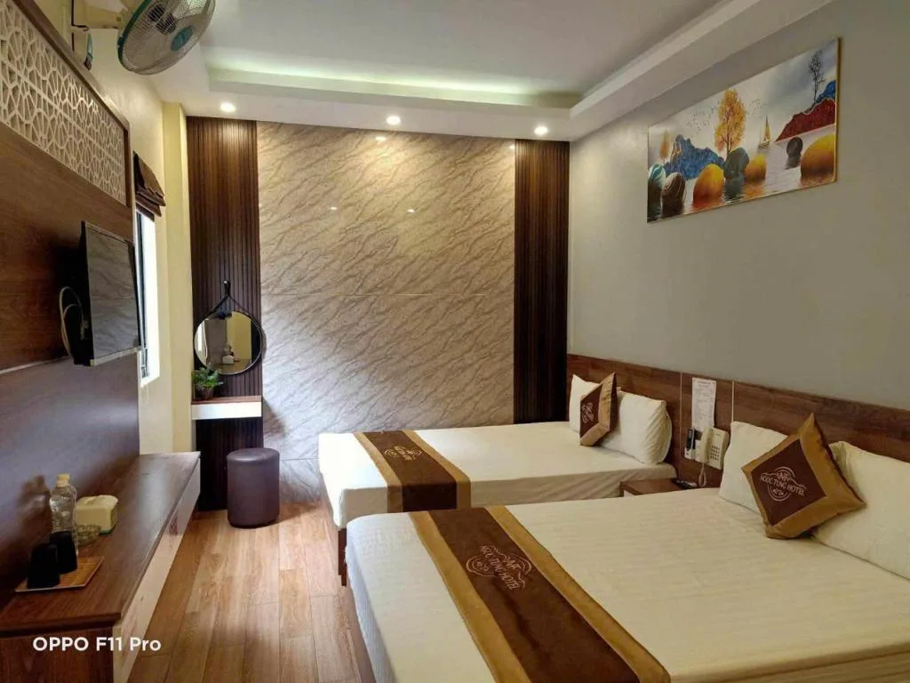 Ngọc Tùng Hotel — 2