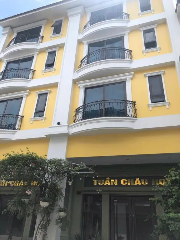 Tuần Châu HQT