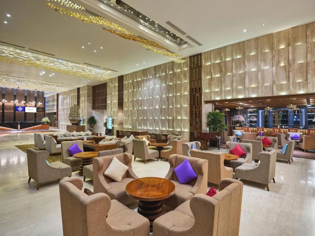 Wyndham Legend Halong — 3