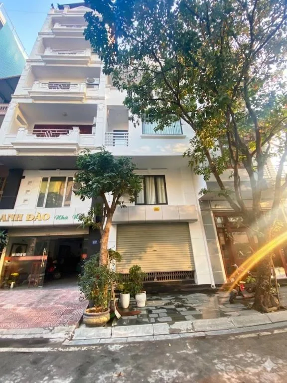 Anh Đào 2 Hotel