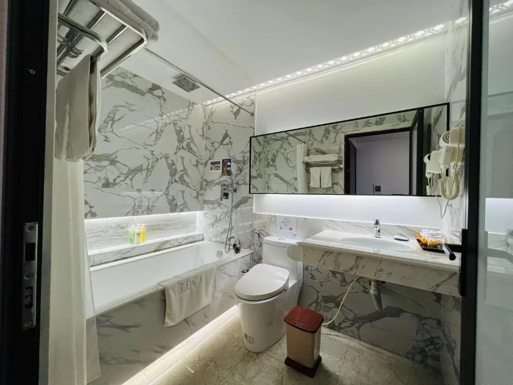 Azumaya Hotel Hai Phong — 3