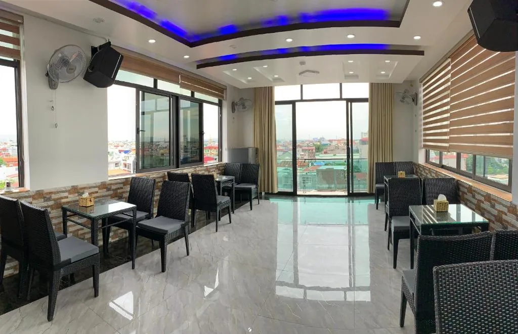 MV Hotel — 4