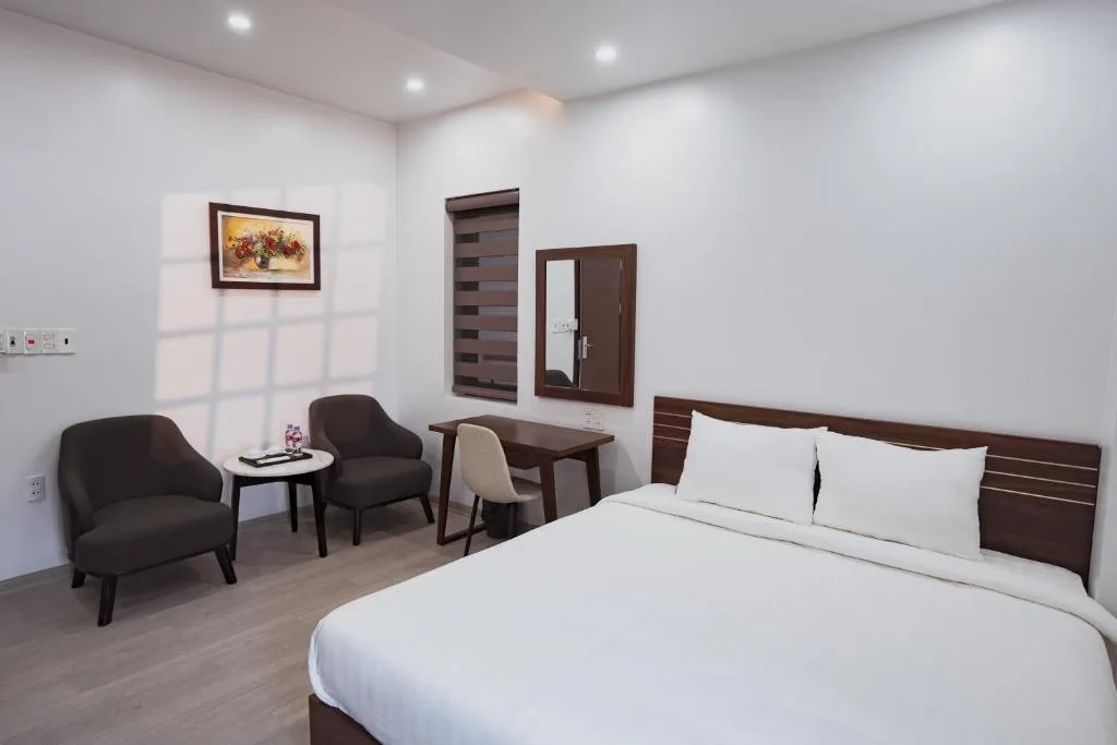 The Eastern Hotel & Apartment — 3
