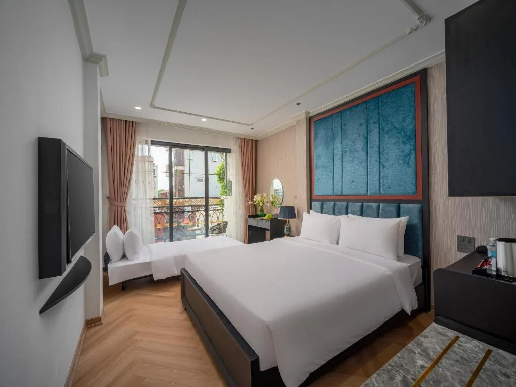 Calile Hotel - Hanoi Train Street — 2
