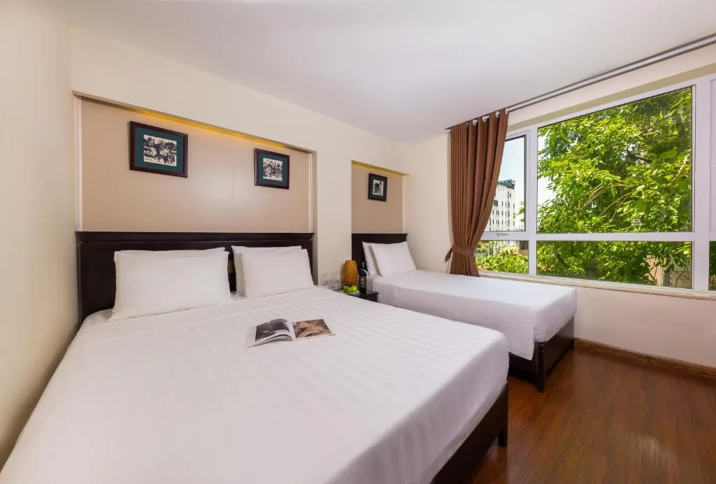 Centre Point Hanoi Hotel — 2