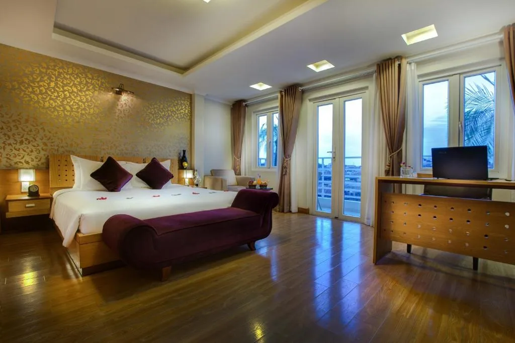 Eliana Ruby Hotel & Travel