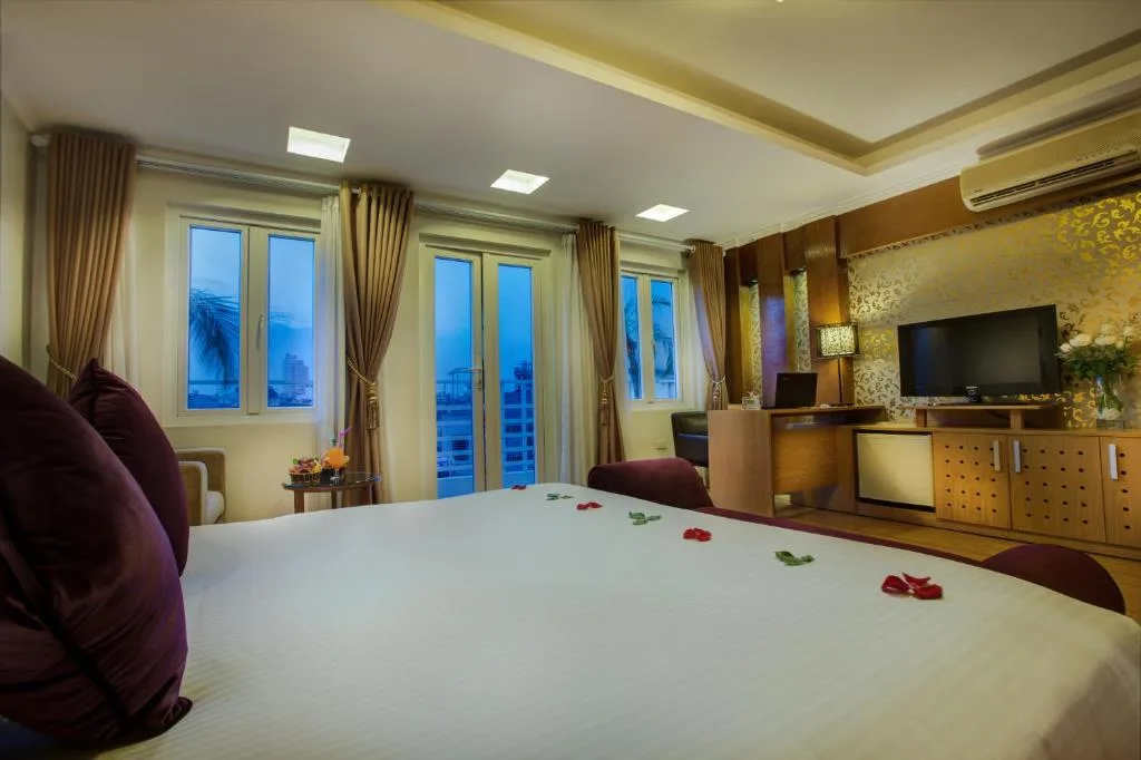 Eliana Ruby Hotel & Travel — 5