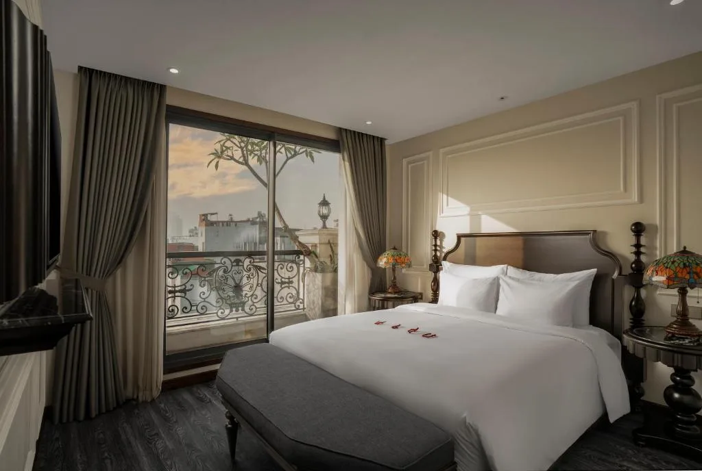 GM Premium Hotel — 3