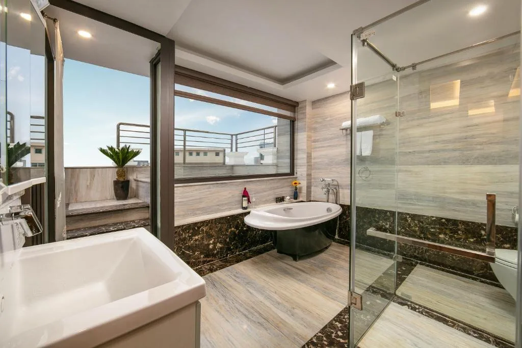 Hanoi Dalvostro Valentino Hotel & Spa — 3
