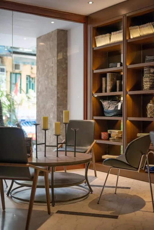 Hanoi E Central Luxury Hotel — 5