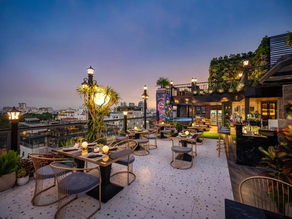 L'Signature Hotel & Spa — 3