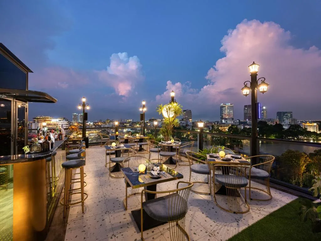 L'Signature Hotel & Spa — 5