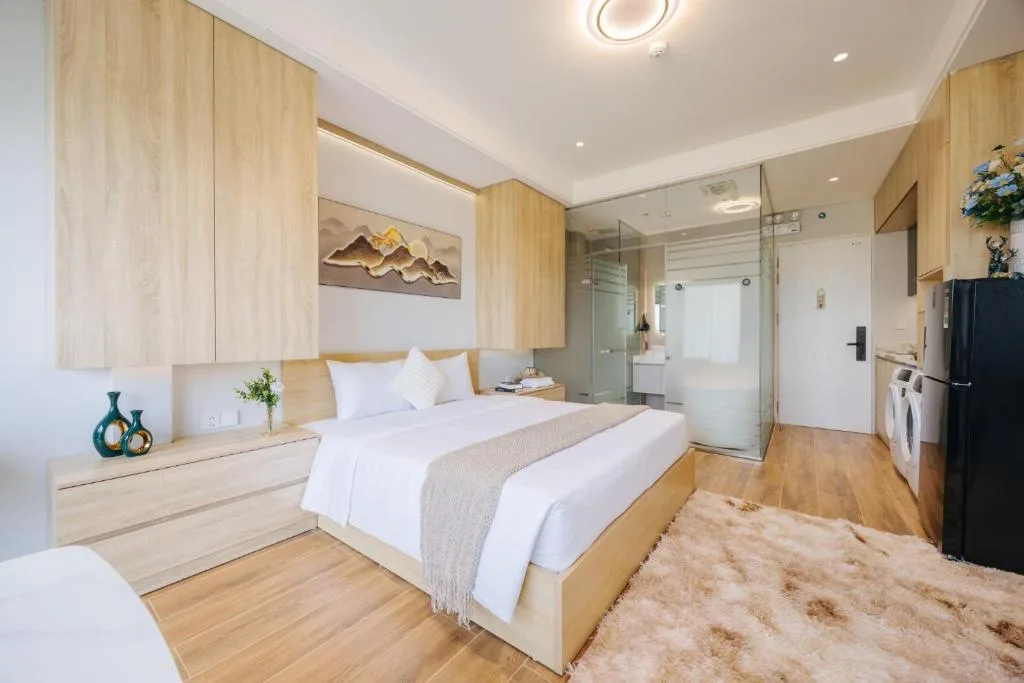Madison Urban Stay - Free Massage and Laundry — 5