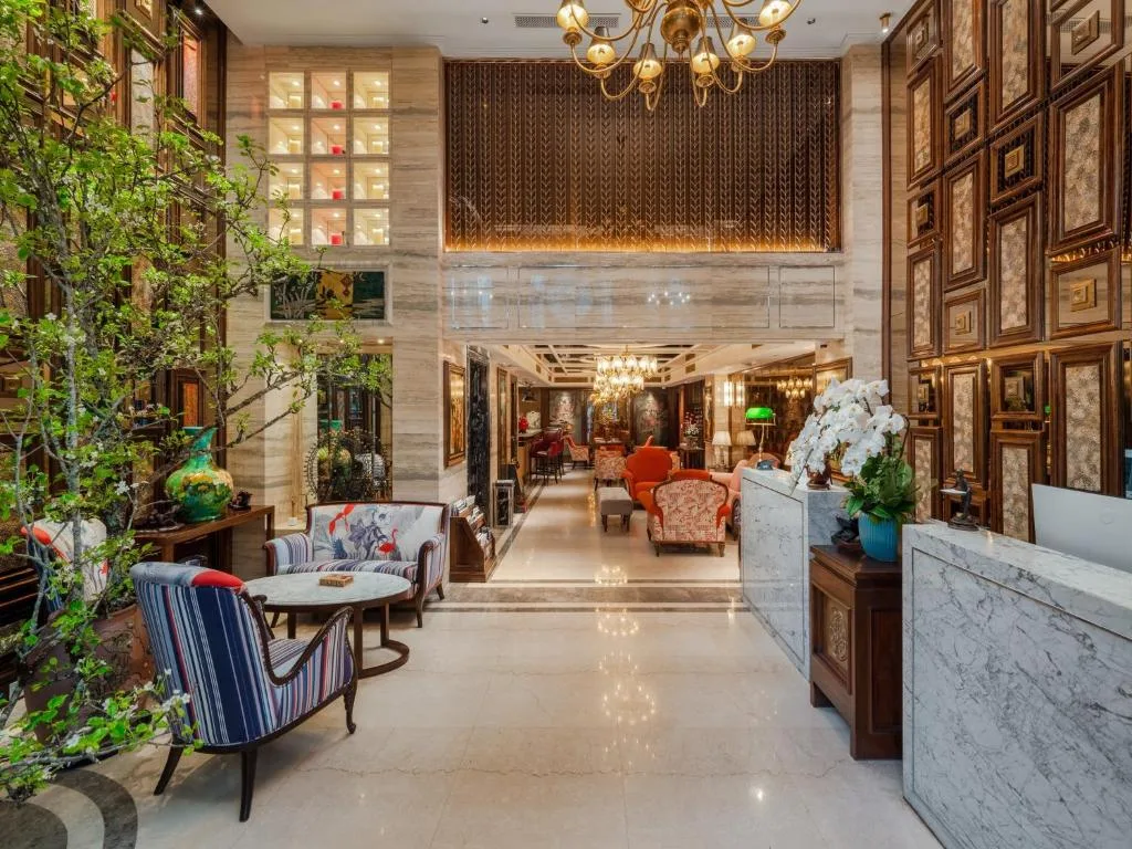 Peridot Gallery Classic Hotel — 4