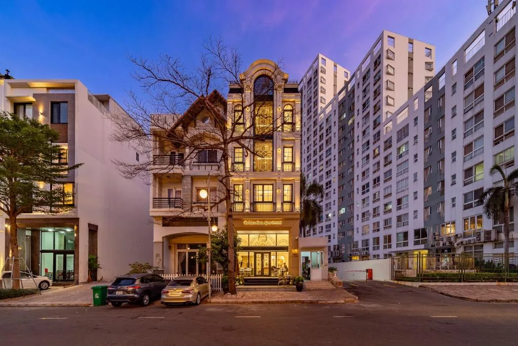 Golden Sun Apartment & Hotel — 3