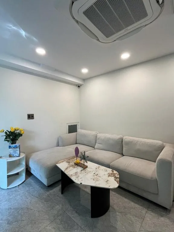 HongHome Nguyễn Cửu Vân — 4
