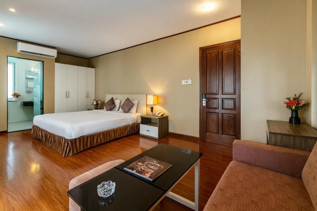 La Palma Retreat — 2