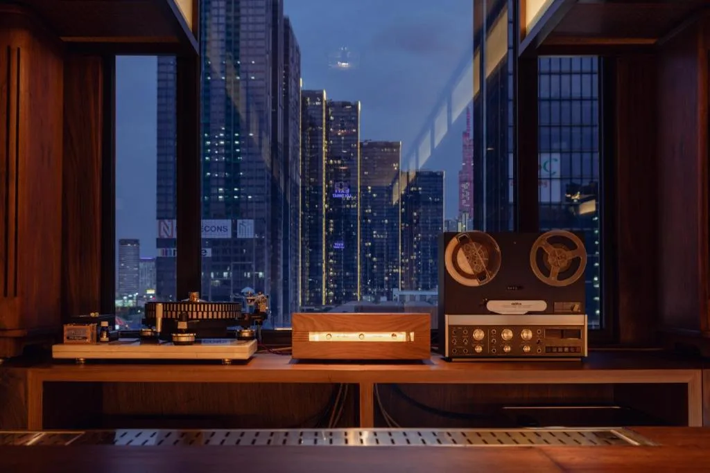 Suzu Saigon - A Boutique Hotel — 3