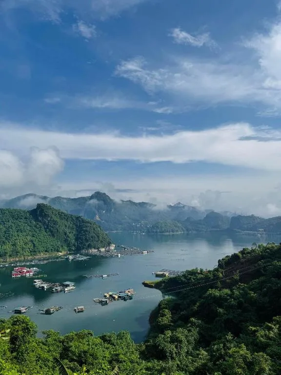 Nắng Village