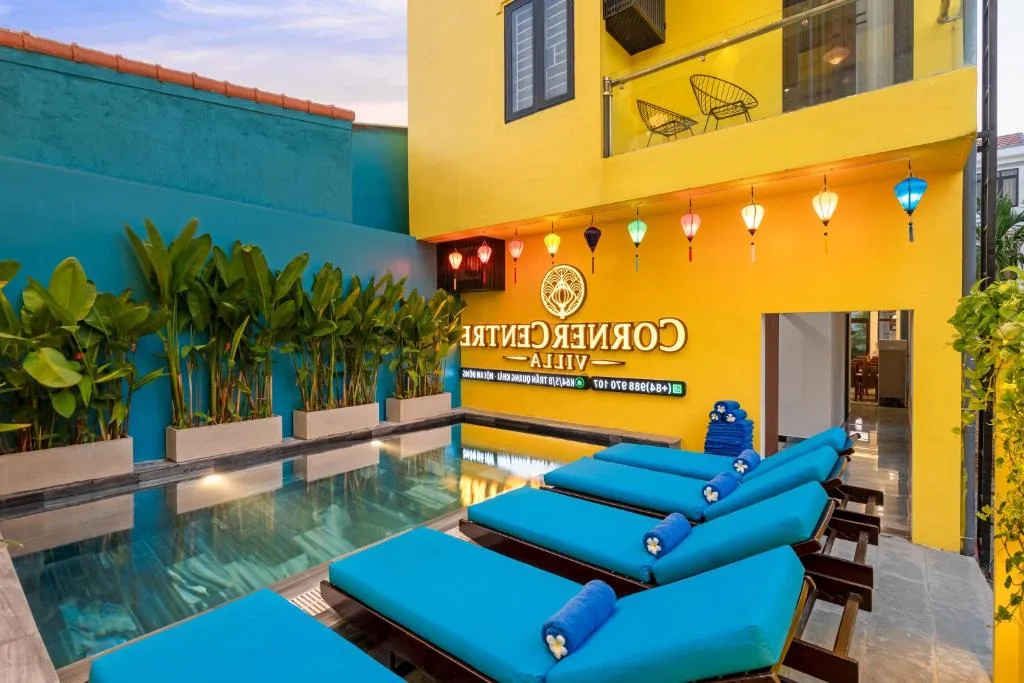 Corner Centre Villa Hoi An — 2